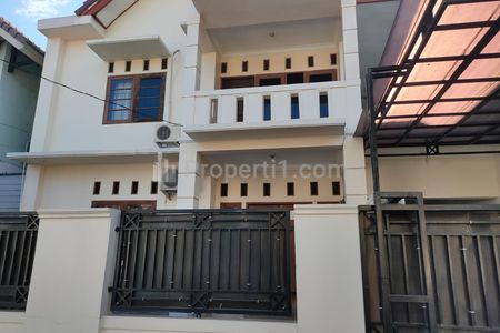 Disewakan Rumah Murah Bagus 2 Lantai di Taman Pulogebang Cakung Jakarta Timur Siap Huni Minimalis Modern