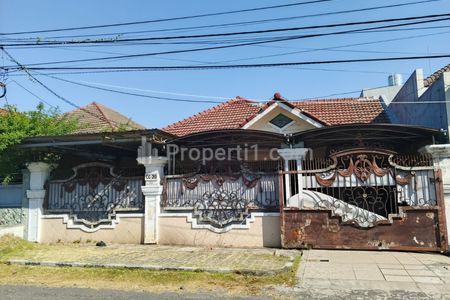 Disewakan Rumah Bisa untuk Kantor atau Gudang OL Shop, di Double Way Boulevard Perumahan Nirwana Eksekutif, Dekat Raya Merr, Surabaya Timur