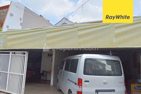 Dijual Rumah Lelang Wiyung Surabaya Barat LT 248m2 Full Bangunan SHM