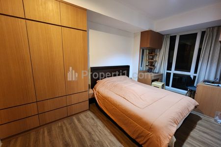 Sewa Apartemen 2+1BR Furnish Siap Huni Bisa Pembayaran Kartu Kredit di Aspen Residence