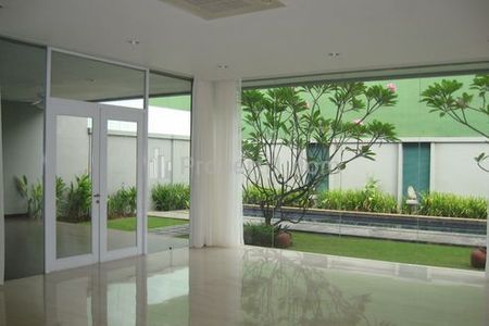 House for Rent 4BR with Swimming Pool – Cilandak, South Jakarta