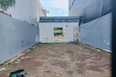 Tanah (Kavling) Disewakan di HR Muhammad Surabaya Selatan