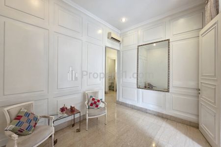 Dijual Rumah Pondok Indah Jakarta Selatan Cantik Furnished 6.9 M