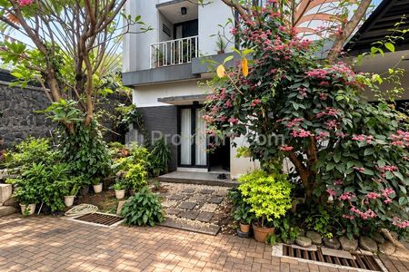 Dijual Rumah Hook Luas di Cipayung, Jakarta Timur, Dekat Tol