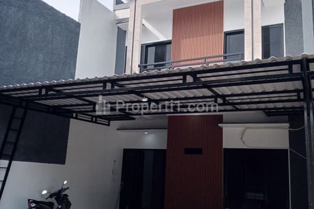 Dijual Rumah Baru 2 Lantai Siap Huni di Jalan Mabes Hamkam, Dekat Tol Setu, Bambu Apus, Cipayung, Jakarta Timur
