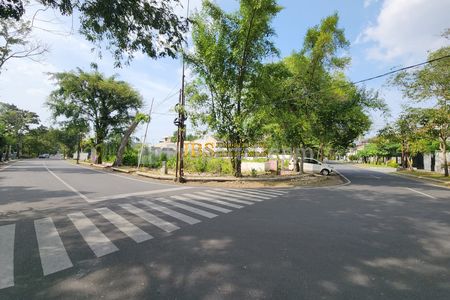 Jual Tanah Hook Luas 1.400m2 di Jalan Linggarjati/Jalan Karim MS (Daerah Polonia) - Medan