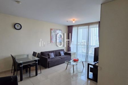 Disewakan Apartemen 2+1 Bedroom di Central Park Residence - Murah!!!