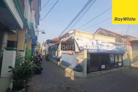 Dijual Rumah Lelang Manyar Sabrangan Surabaya Timur LT 139m2 SHM