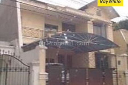 Dijual Rumah Dharmahusada Mas Surabaya Timur Full Bangunan SHM Aset Lelang