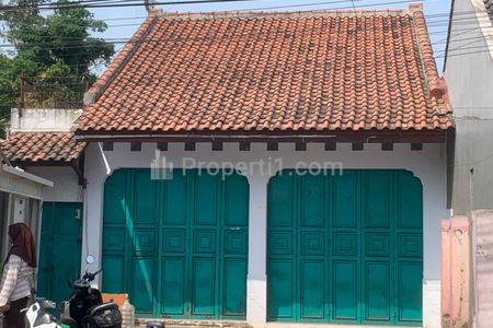 Disewakan Rumah dan Toko Cocok untuk Usaha di Jalan Raya Susukan Cirebon 