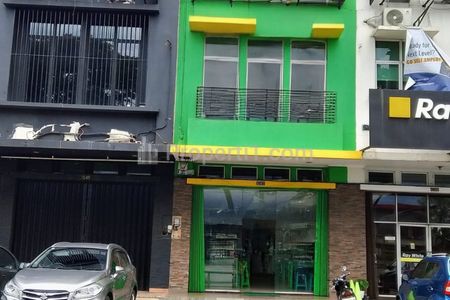 Dijual Cepat dan Murah Ruko 3 Lantai di Tol Boulevard BSD