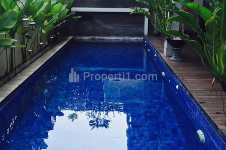 Disewakan Rumah Ada Swimming Pool di Cilandak Jaksel, Dekat Citos dan SCBD TB Simatupang