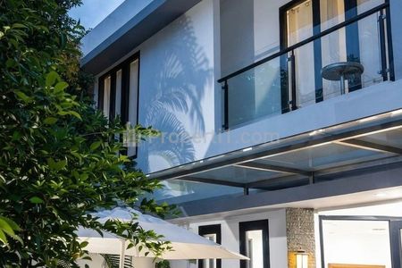 Dijual Rumah Baru Bawah Harga Pasar di Mampang Prapatan Jakarta Selatan