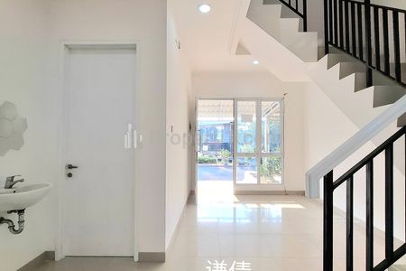 Disewakan Rumah Cluster Victoria Modernland, Lokasi Terdepan di Cluster Daerah Kelapa Indah, Tangerang
