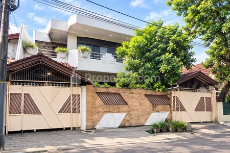Dijual Rumah Taman Meruya Ilir Pinggir Jalan Dekat Puri Jakarta Barat