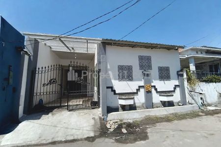 Jual Rumah Baru Renov Full di Gununganyar Emas 1 Lantai SHM dekat Kampus UPN, Rungkut Surabaya
