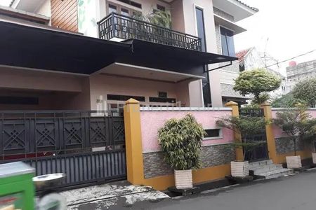 Dijual Rumah Semi Furnished Manggarai Selatan, Tebet, Jakarta Selatan