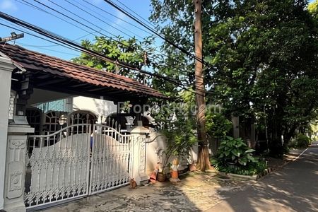 Dijual Turun Harga Rumah di Darmawangsa, Kebayoran Baru, Jakarta Selatan
