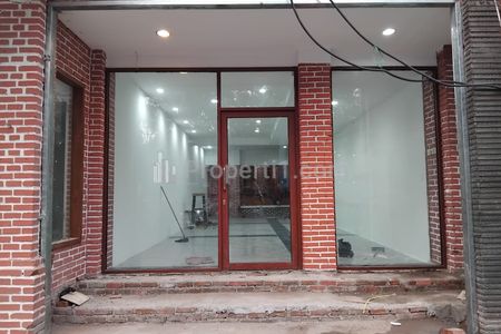 Disewakam Tempat/Ruang Usaha Strategis di Sayap Dago Bandung