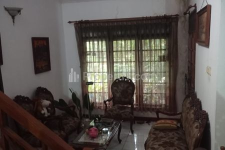 Dijual Rumah Strategis di Gunung Batu Bandung