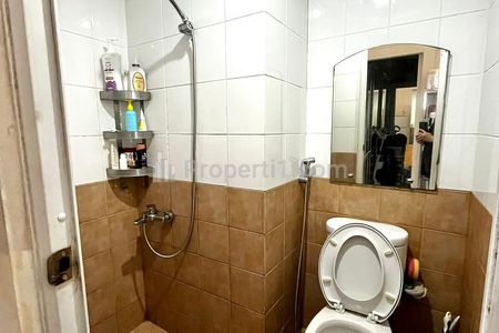 Jual Unit di Apartemen Green Pramuka City Tower Nerine 15 Tipe 2BR Full Furnished