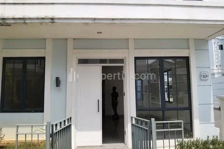 Sewa Rumah Lavon 2 Montana Tangerang, 2 Lantai 4+1 KT Unfurnished