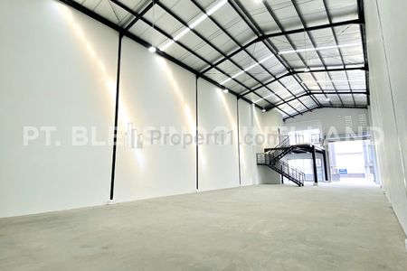 Dijual Gudang Industri Bagus Lokasi 15 Menit ke BSD
