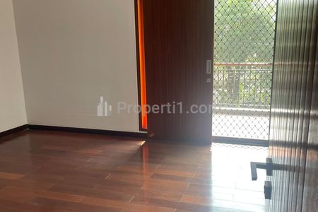Rumah Disewakan di Kebayoran Baru Jakarta Selatan