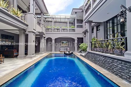 Rumah Disewakan di Cilandak Barat Jakarta Selatan