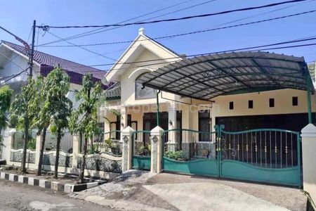 Dijual Rumah Siap Huni di Rungkut Asri Surabaya Timur