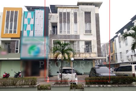 Sewa Cepat Ruko Hook Gandeng 2 Unit Siap Pakai
