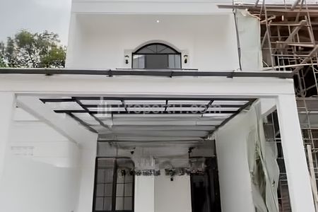 For Sale Rumah Ready di Townhouse Eksklusif Harga di Bawah 3 M Area Lebak Bulus, Jakarta Selatan