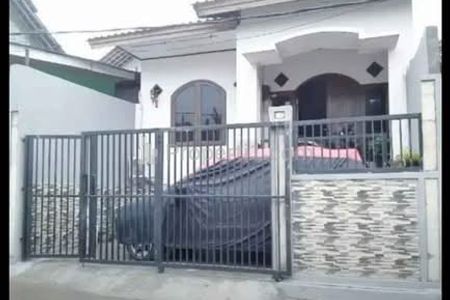 Dijual Rumah Cantik Full Renovasi di Sukatani Tapos, Depok