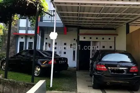 Dijual Rumah Exclusive 3 Lantai Siap Huni di Antapani Dekat Griya Toserba Bandung