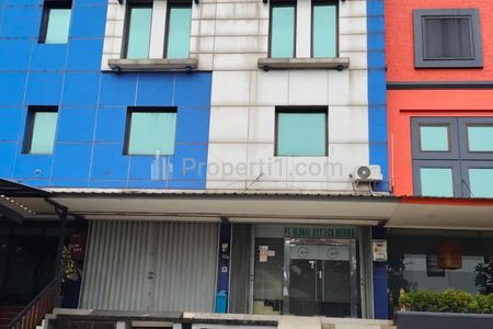 Jual Ruko Komersial Luas di Jl. TB Simatupang, Susukan, Ciracas, Jakarta Timur