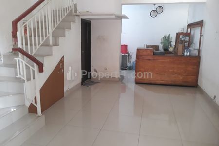 Dijual Ruko Termurah Bagus 2 Lantai di The Savoy Jakarta Garden City Jakarta Timur Siap Pakai dan Siap Usaha Minimalis Modern