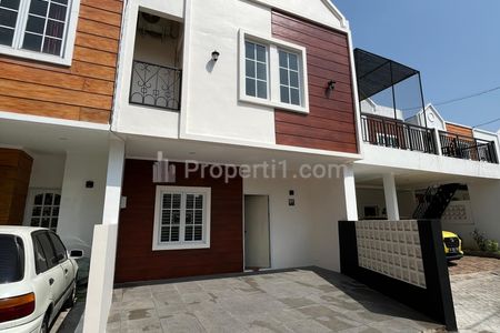 Dijual Rumah di Cinangka Depok Cluster Pinggir Jalan Utama, Dekat MRT Ciputat, Pondok Cabe, Tol Pamulang