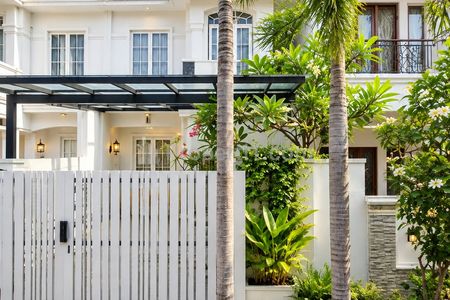 Dijual Rumah Secondary dalam Komplek di Kelapa Gading Jakarta Utara