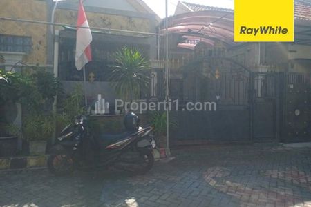 Dijual Rumah Lelang Kebraon Indah Permai Surabaya LT 121m2 SHGB