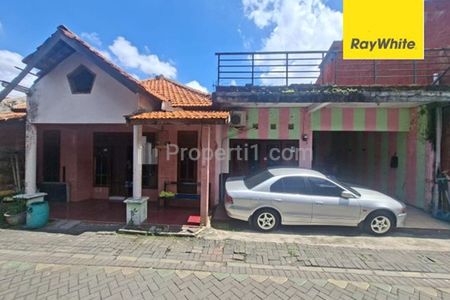 Dijual Rumah Lelang di Pagesangan Jambangan Surabaya LT 204m2 SHM