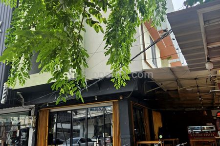 Dijual Ruko Posisi Hook Harga di Bawah NJOP di Jalan Cempaka Putih Raya Jakarta Pusat