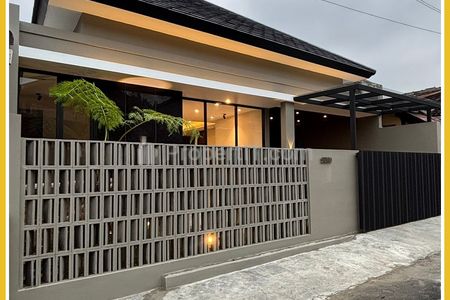 Dijual Rumah Full Furnish Perum Pamungkas Jl Kaliurang Km 14 Dekat Kampus UII Sleman Jogja, Bisa KPR 