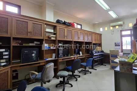 Jual Cepat Gedung Kantor Strategis Pondok Bambu, Duren Sawit, Jakarta Timur