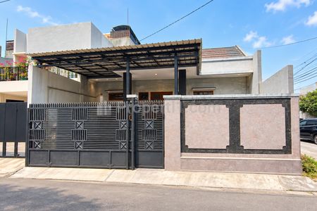 Dijual Rumah Taman Aries Selangkah dari Puri Dekat Akses Tol Jakarta Barat