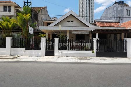 Dijual Cepat Rumah Layak Huni Harga Menarik di Kebayoran Baru, Jakarta Selatan