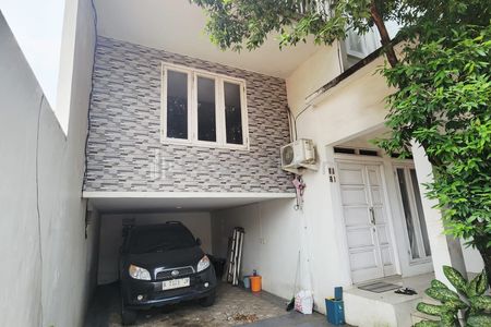 Jual Rumah Murah 2 Lantai SHM Cash Only di Kebagusan III, Pasar Minggu, Jakarta Selatan