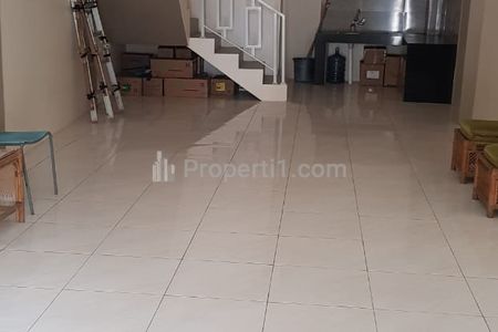 Disewakan Ruko Bagus Strategis Antapani Bandung