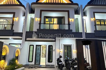 Dijual Rumah Cantik di Jagakarsa Dekat Kelurahan, Jalan Cilandak KKO, Toll Simatupang, Ragunan, AEON Tanjung Barat, Stasiun Lenteng Agung Jaksel