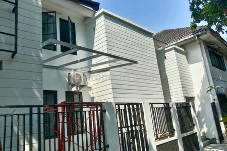 Dijual Murah Kost Eksklusif Baru Full Furnished 13 Kamar di Depok, Sleman, Dekat Kampus UPN, STIE YKPN & UGM