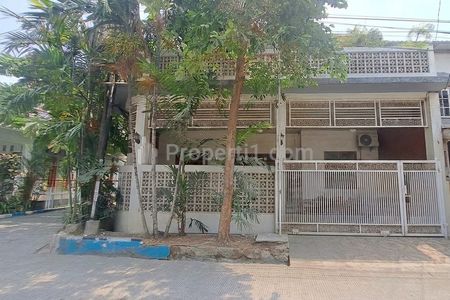 Dijual Rumah Hoek Siap Huni Perumahan Taman Wisma Asri 2 Bekasi Utara